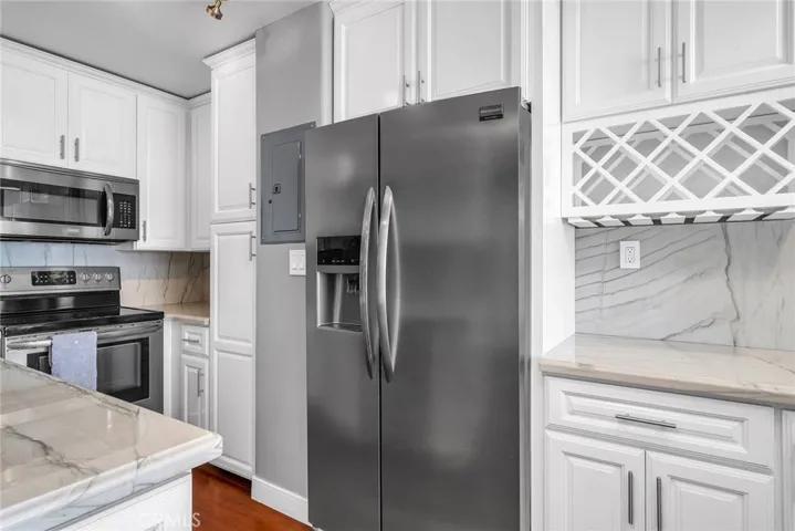 531 Esplanade 511, Redondo Beach, California 90277