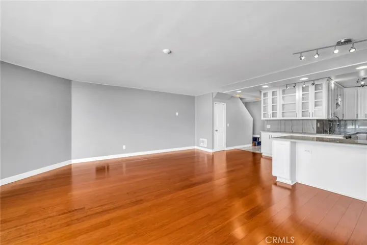 531 Esplanade 511, Redondo Beach, California 90277