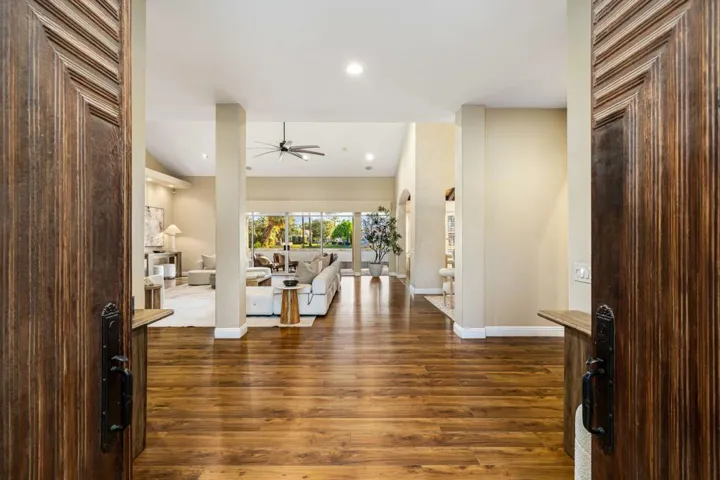 24-web-or-mls-TJMartinique_OPMG_0825_024