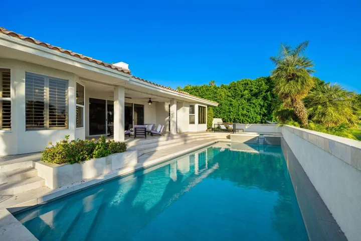 20-web-or-mls-TJMartinique_OPMG_0825_020