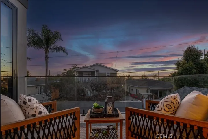 3609 Oak Avenue, Manhattan Beach, California 90266