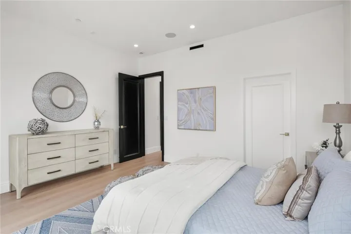 3609 Oak Avenue, Manhattan Beach, California 90266