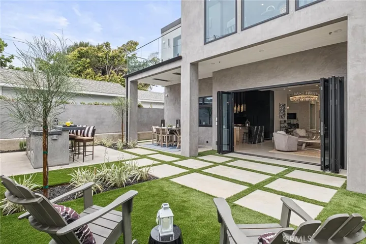 3609 Oak Avenue, Manhattan Beach, California 90266
