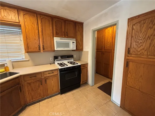 2241 E 64th Street, Long Beach, California 90805