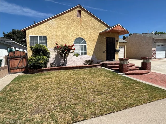 2241 E 64th Street, Long Beach, California 90805