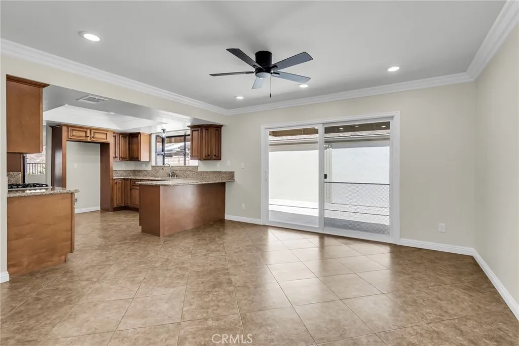 510 Via Zapata, Riverside, California 92507 home-pic-15