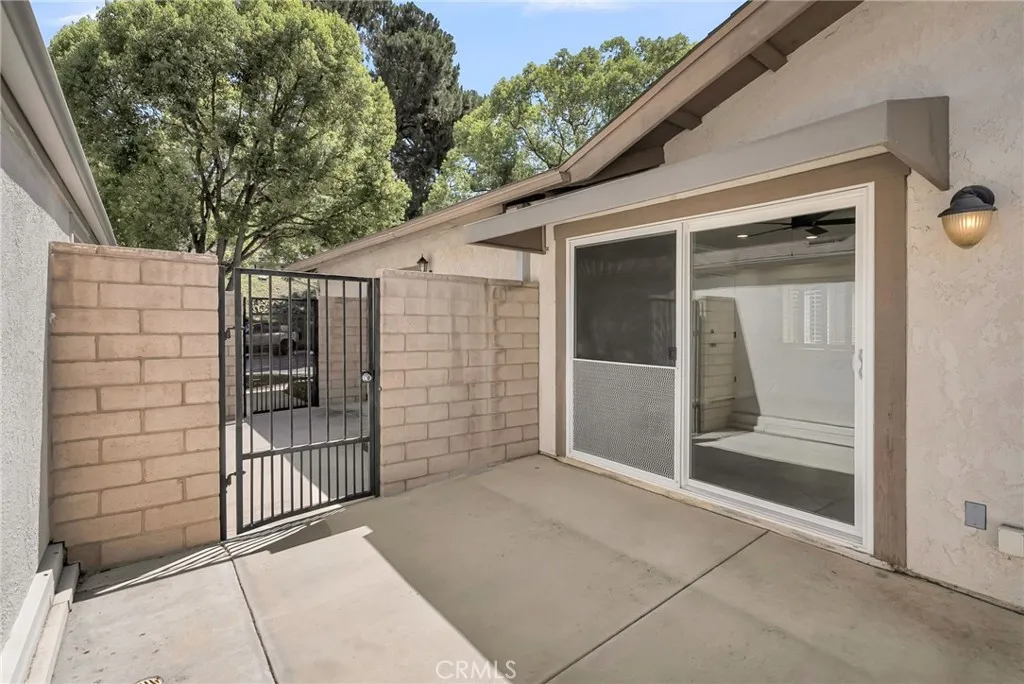 510 Via Zapata, Riverside, California 92507 home-pic-43