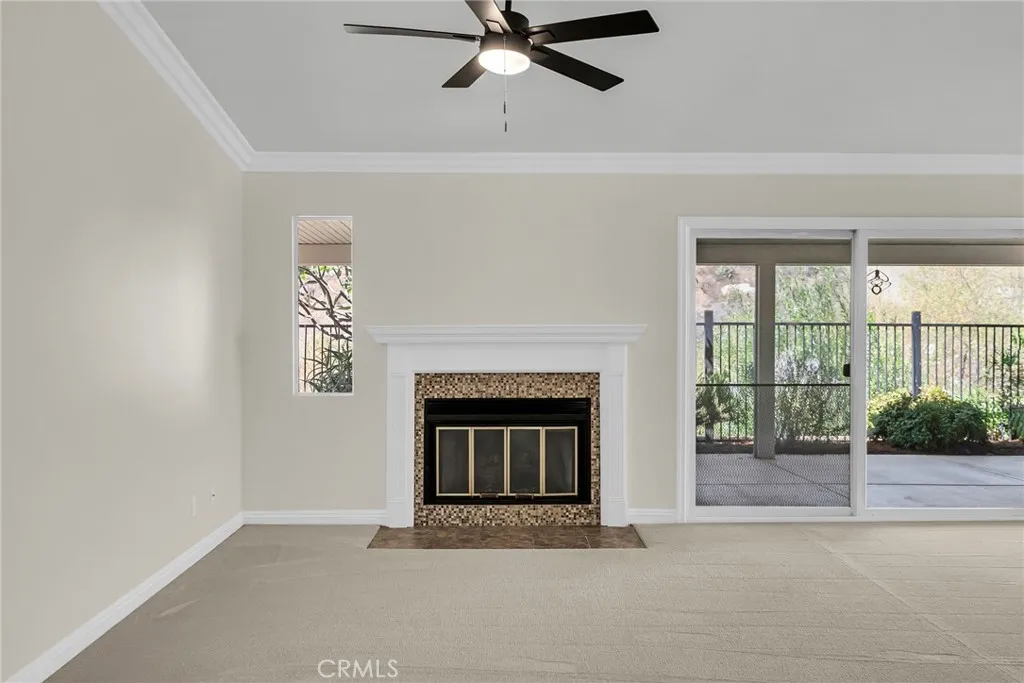 510 Via Zapata, Riverside, California 92507 home-pic-19