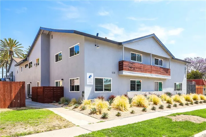 201 E Wakefield Avenue, Anaheim, California 92802