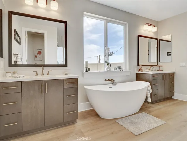 35885 Wildwood Crest Drive, Yucaipa, California 92399