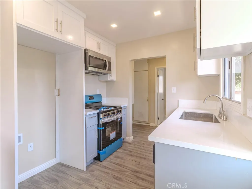 1240 S Bromley Avenue, West Covina, California 91790 home-pic-8