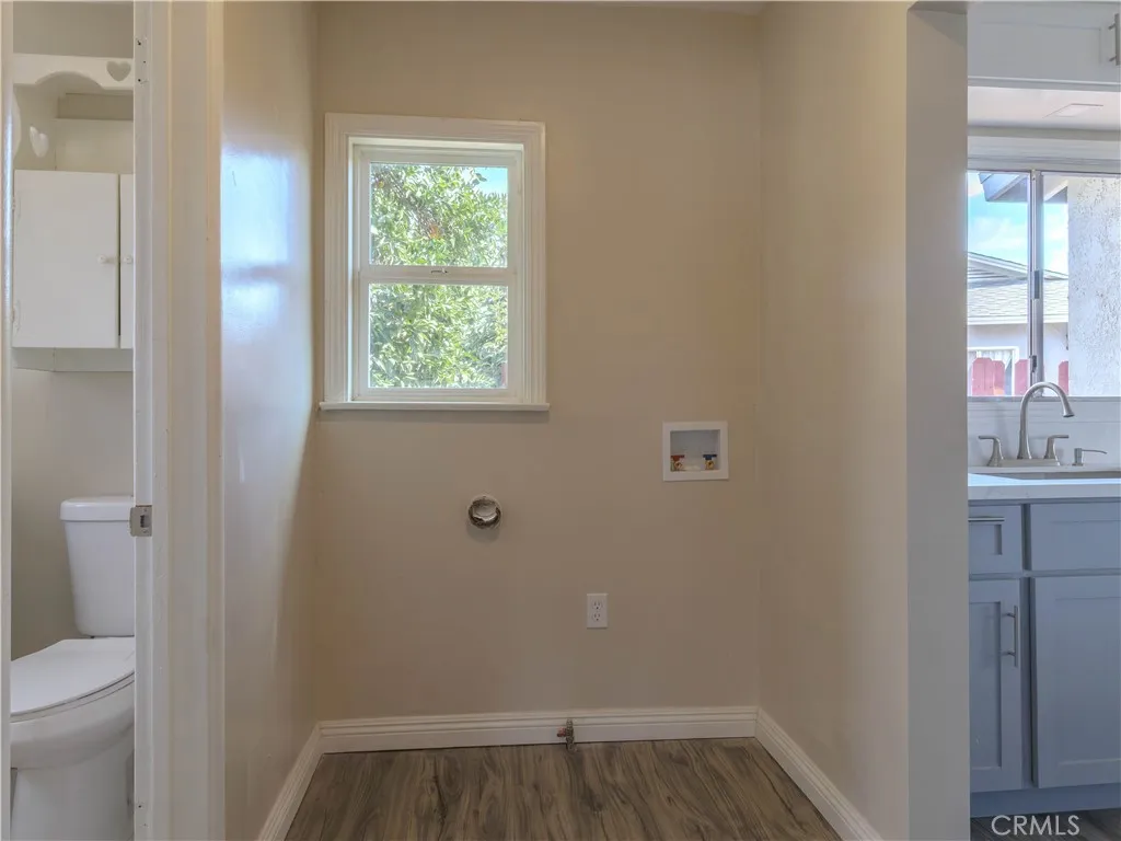 1240 S Bromley Avenue, West Covina, California 91790 home-pic-9