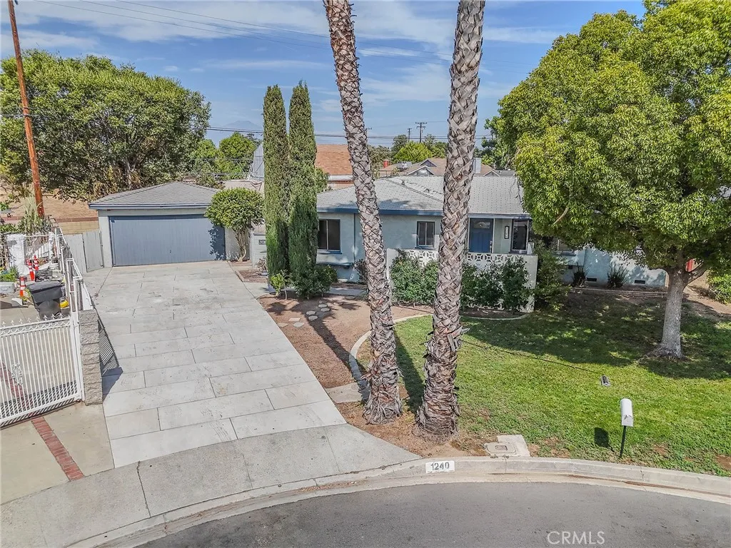 1240 S Bromley Avenue, West Covina, California 91790 home-pic-24