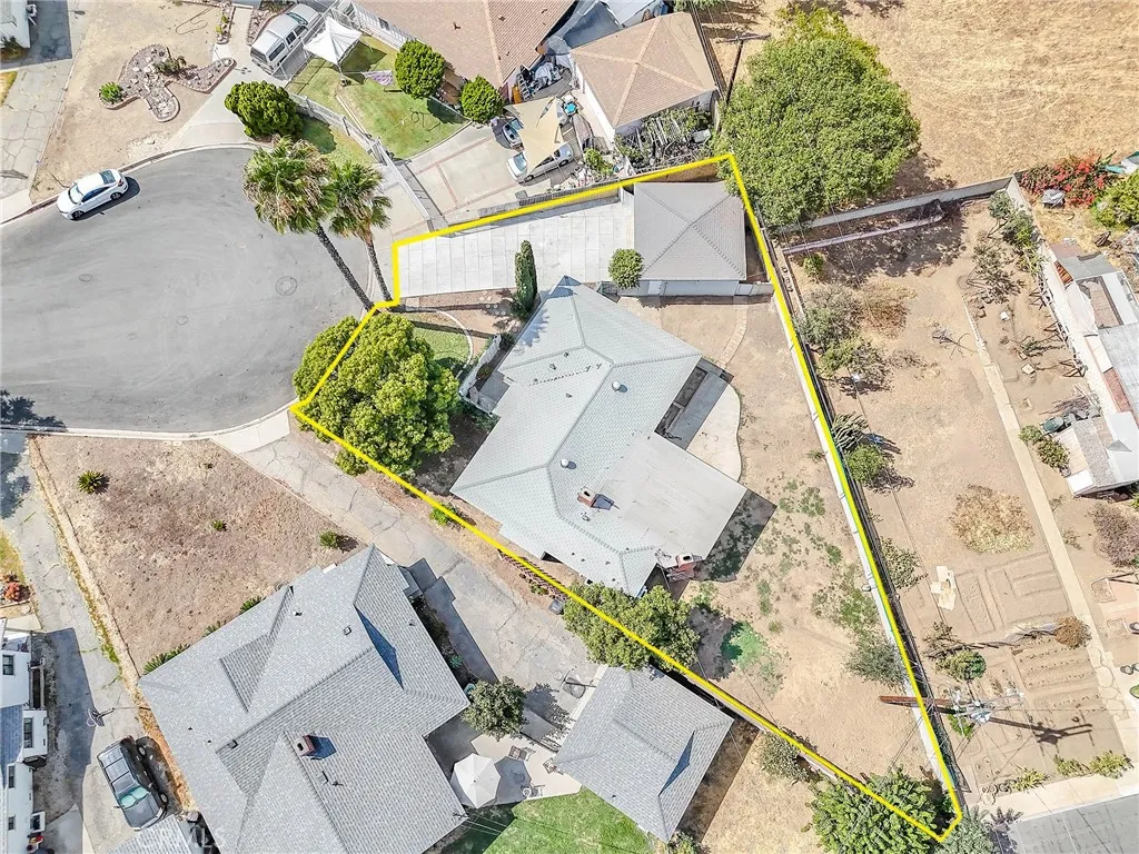 1240 S Bromley Avenue, West Covina, California 91790 home-pic-27