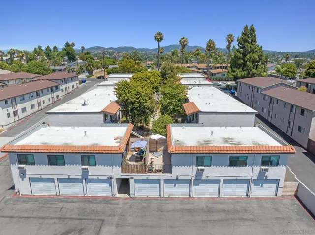 628 W California Ave, Vista, California 92083