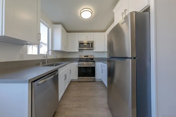 628 W California Ave, Vista, California 92083