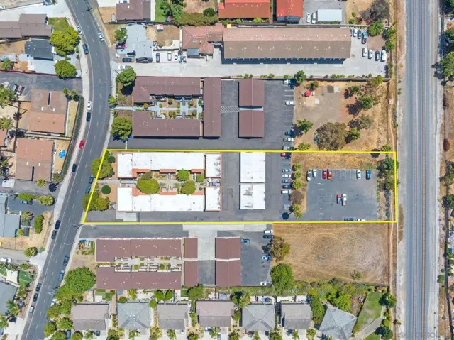 628 W California Ave, Vista, California 92083