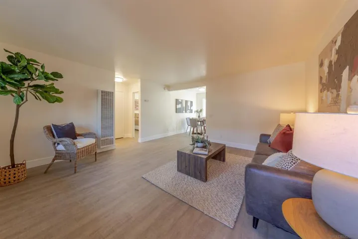 628 W California Ave, Vista, California 92083