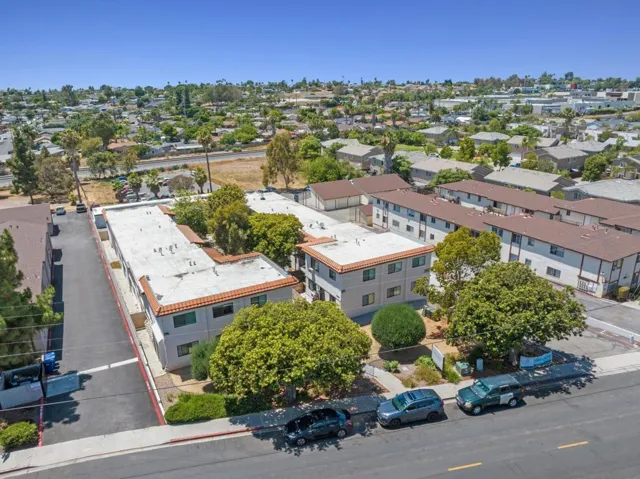 628 W California Ave, Vista, California 92083