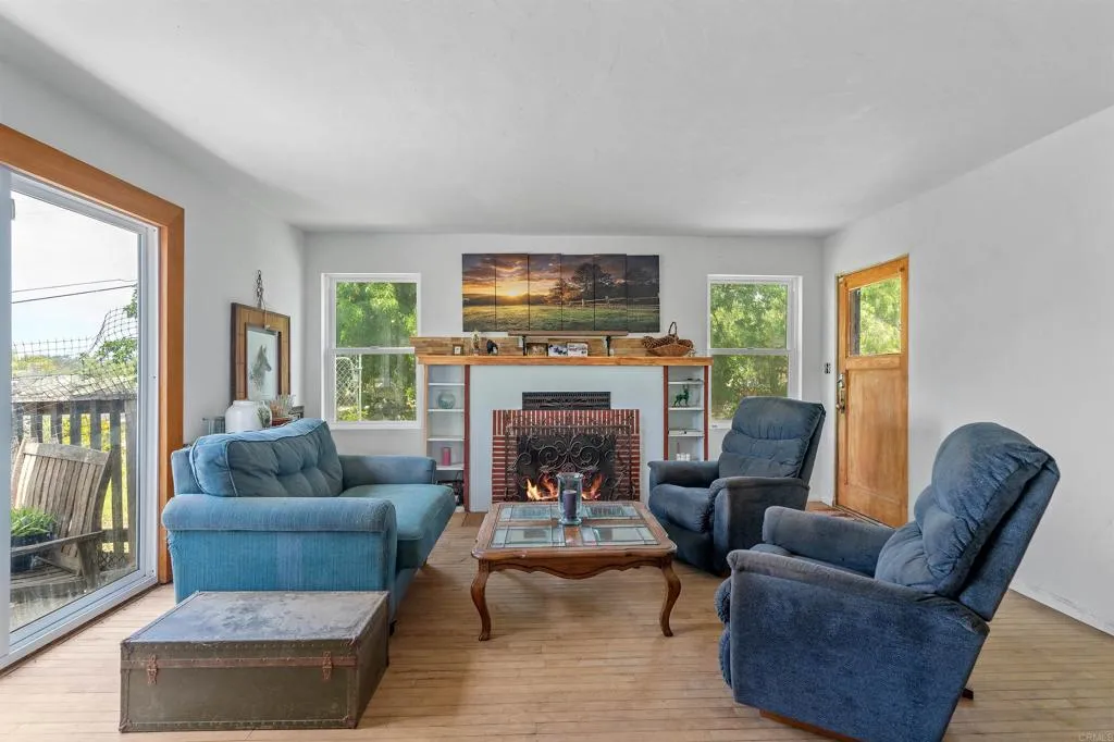 2163 Gracey Lane, Fallbrook, California 92028 home-pic-14