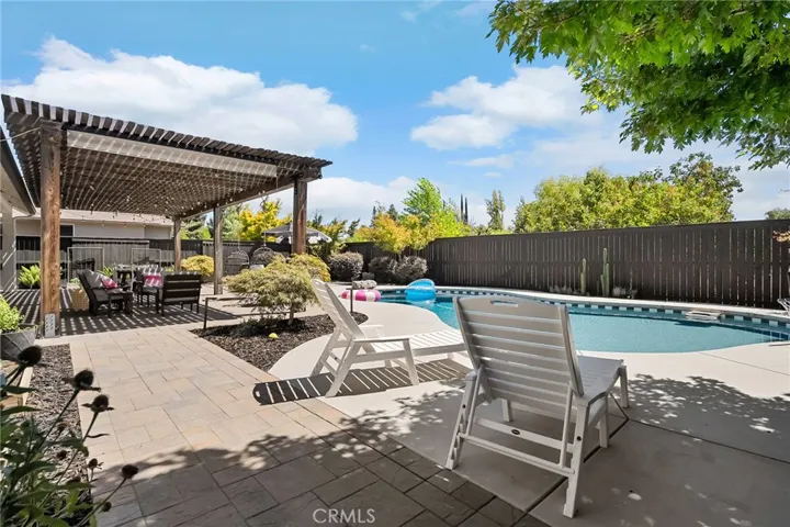 1941 Waxwing Way, Chico, California 95926