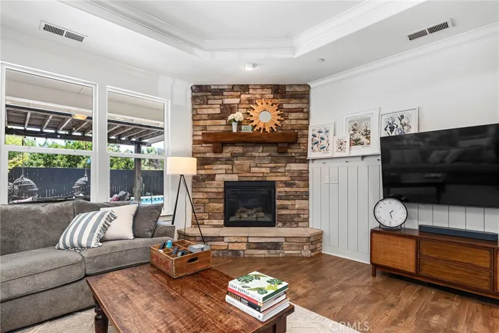 1941 Waxwing Way, Chico, California 95926