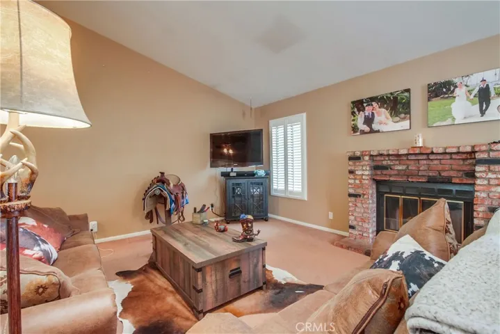 16209 Oakley Road, Ramona, California 92065