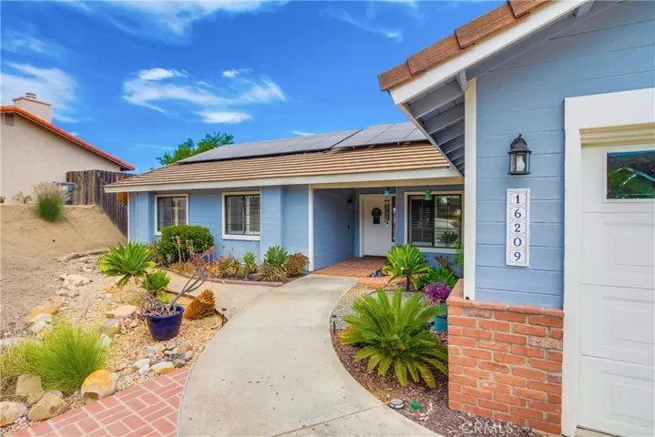16209 Oakley Road, Ramona, California 92065