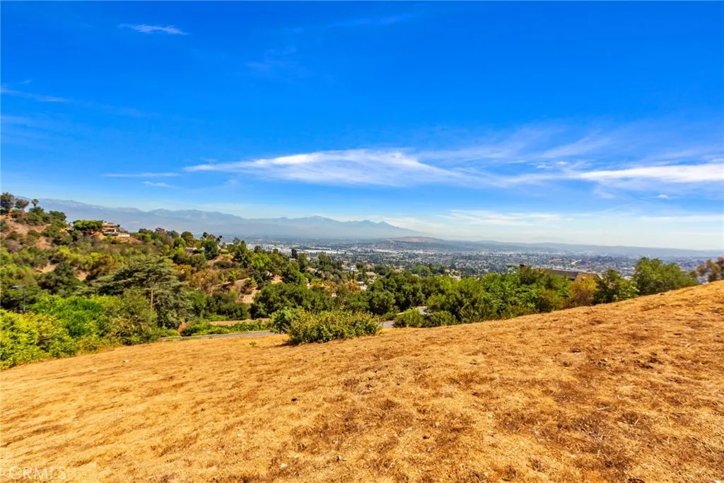 Sweeping views from your hillside location