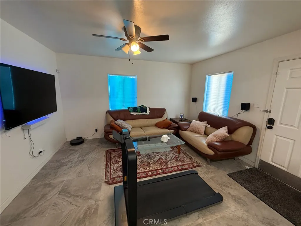 290 N 3rd Street, Blythe, California 92225 home-pic-2