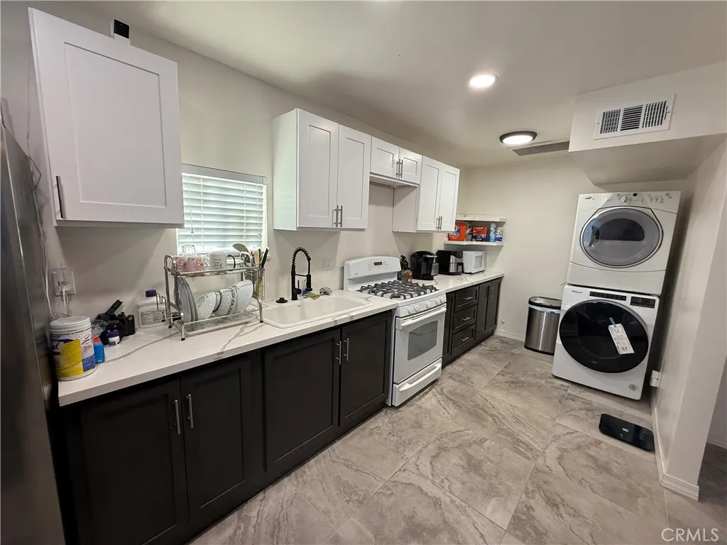 290 N 3rd Street, Blythe, California 92225 home-pic-1