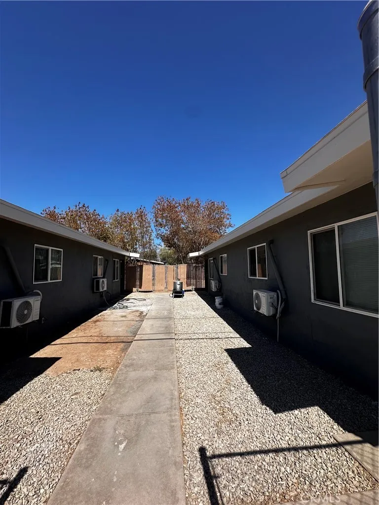 178 N Acacia Street, Blythe, California 92225 home-pic-7