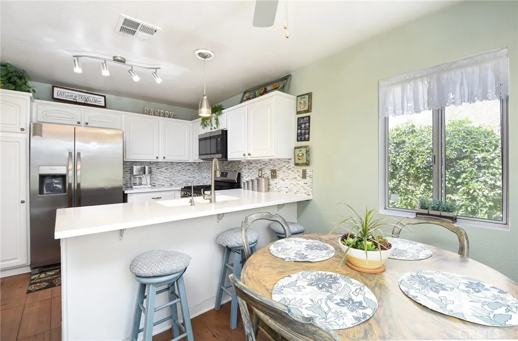 770 Augusta Street, Hemet, California 92545 home-pic-11