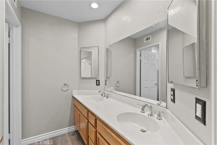22004 Pamplico Drive, Saugus, California 91350