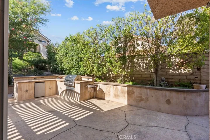22004 Pamplico Drive, Saugus, California 91350