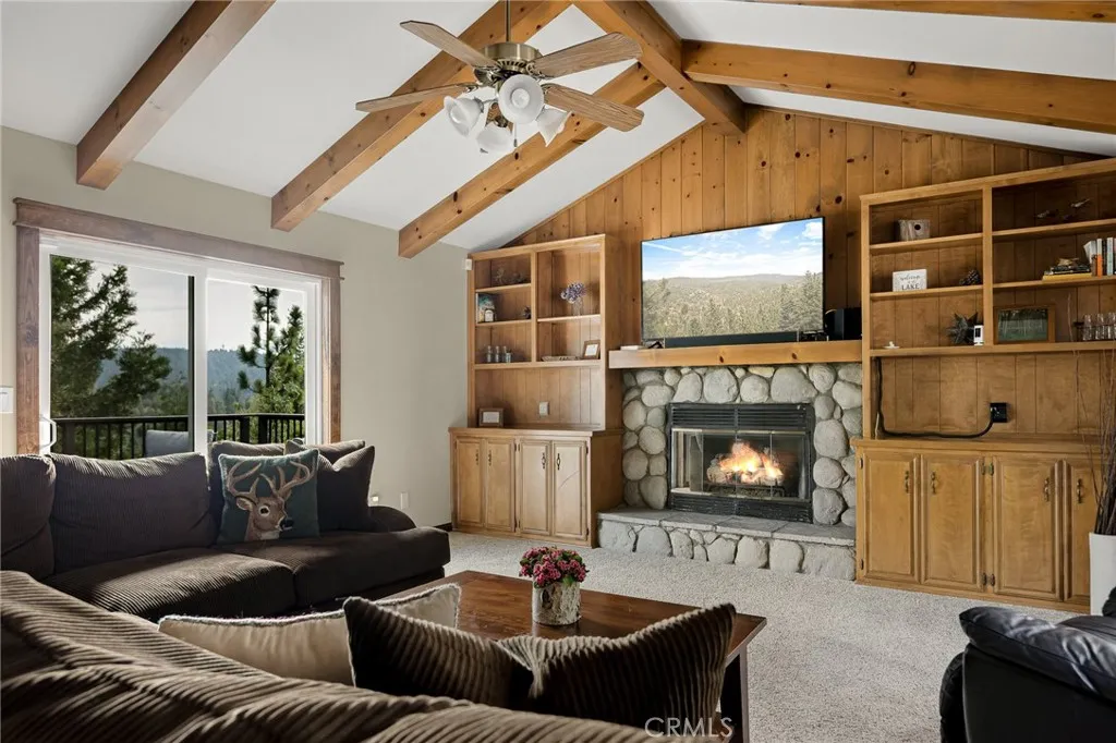 386 Rainier Road, Lake Arrowhead, California 92352 home-pic-13