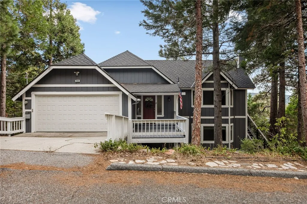 386 Rainier Road, Lake Arrowhead, California 92352 home-pic-0