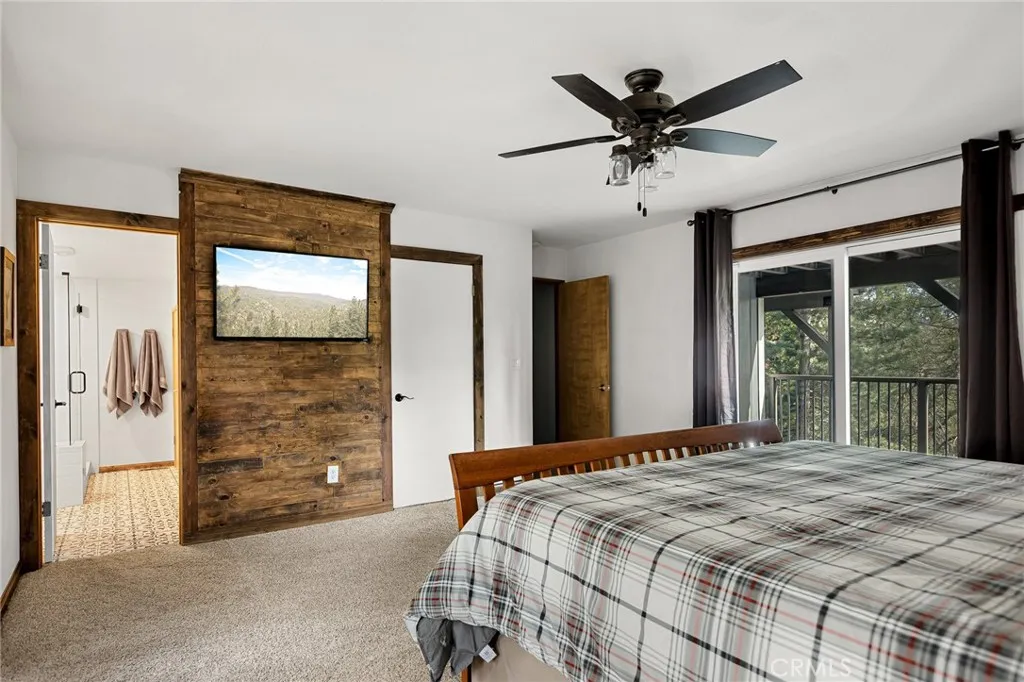 386 Rainier Road, Lake Arrowhead, California 92352 home-pic-22