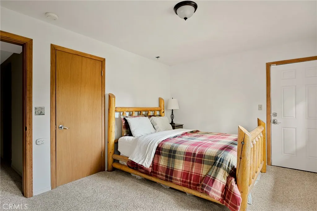 386 Rainier Road, Lake Arrowhead, California 92352 home-pic-7