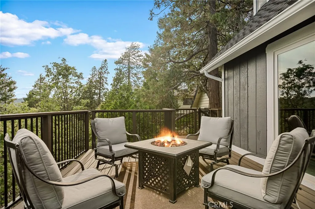 386 Rainier Road, Lake Arrowhead, California 92352 home-pic-8