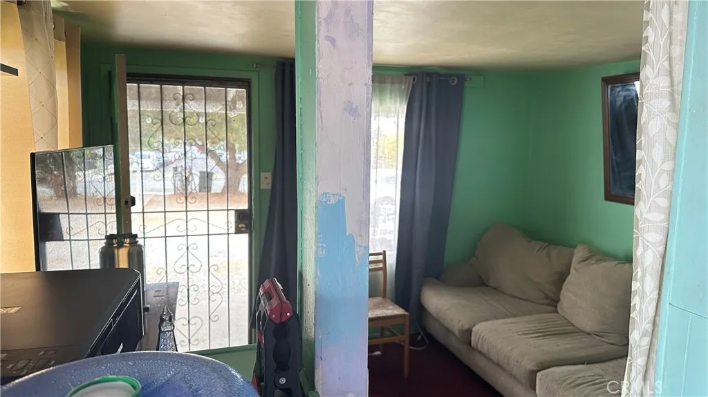 601 S Ford Boulevard, East Los Angeles, California 90022 home-pic-1