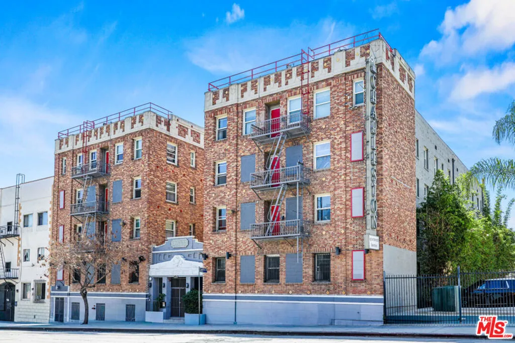 729 S Union Ave
