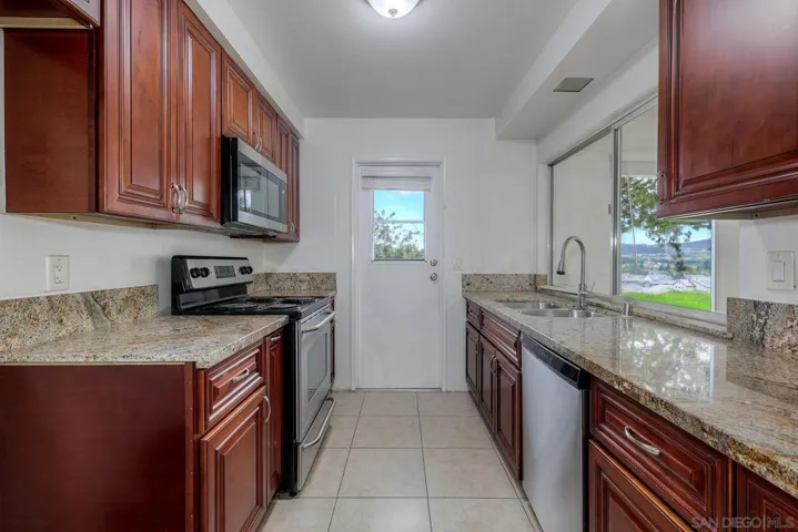 14745 Caminito Orense Este, San Diego, California 92129