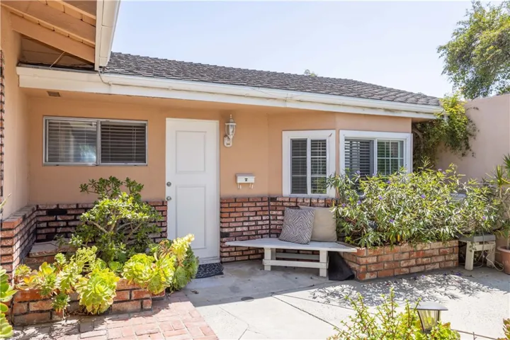 10410 Amigo Avenue, Porter Ranch, California 91326