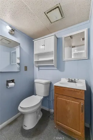 1607 S Atlantic Drive, Compton, California 90221