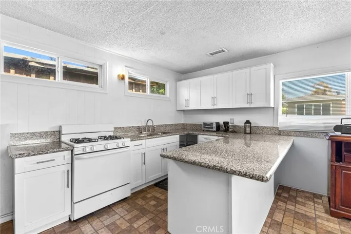 1607 S Atlantic Drive, Compton, California 90221