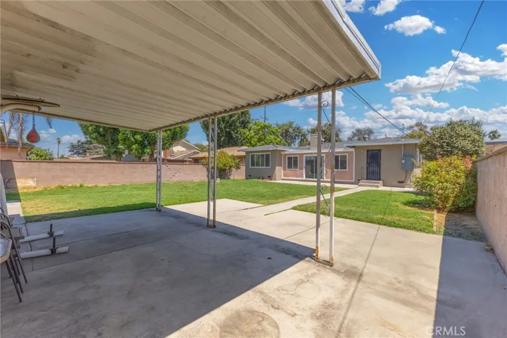 1607 S Atlantic Drive, Compton, California 90221