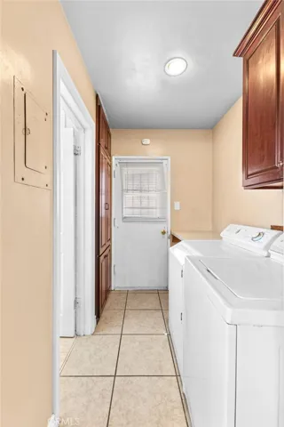 1607 S Atlantic Drive, Compton, California 90221