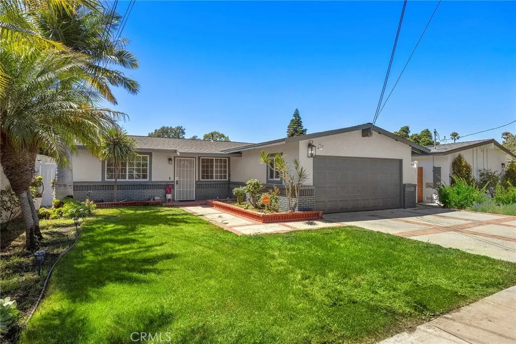2211 Avalon St, Costa Mesa, California 92627, 3 Bedrooms Bedrooms, ,2 BathroomsBathrooms,Residential Lease,For Rent,Avalon St,PW25184606