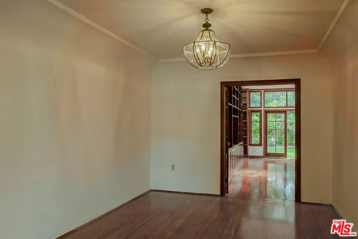 921 26th Street, Santa Monica, California 90403